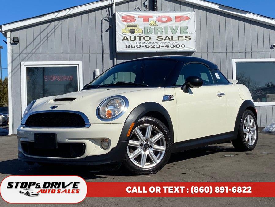 Used 2014 MINI Cooper Coupe in East Windsor, Connecticut | Stop & Drive Auto Sales. East Windsor, Connecticut