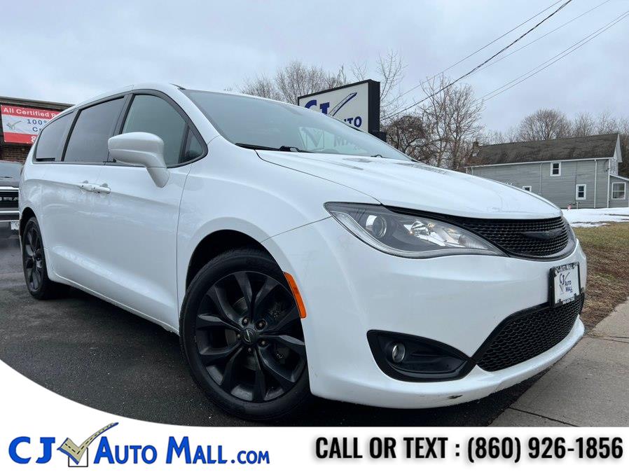 Used 2020 Chrysler Pacifica in Bristol, Connecticut | CJ Auto Mall. Bristol, Connecticut