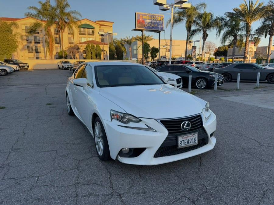 2014 Lexus IS 250 4dr Sport Sdn Auto RWD, available for sale in Hawaiian Gardens, California | Luxe Motors. Hawaiian Gardens, California