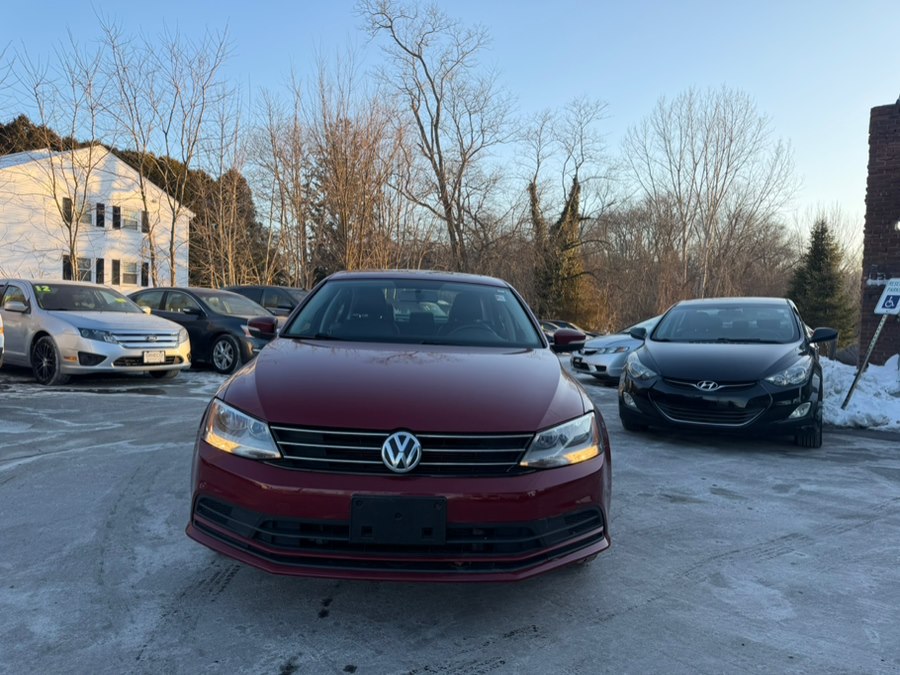 2016 Volkswagen Jetta Sedan 4dr Auto 1.4T SE w/Connectivity, available for sale in Swansea, Massachusetts | Gas On The Run. Swansea, Massachusetts