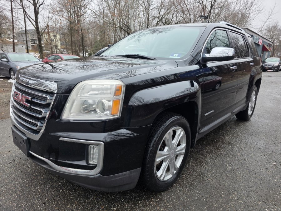 2017 GMC Terrain AWD 4dr SLT, available for sale in Bloomingdale, New Jersey | Bloomingdale Auto Group. Bloomingdale, New Jersey