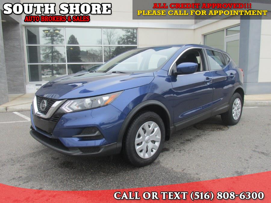 Used 2020 Nissan Rogue Sport in Massapequa, New York | South Shore Auto Brokers & Sales. Massapequa, New York