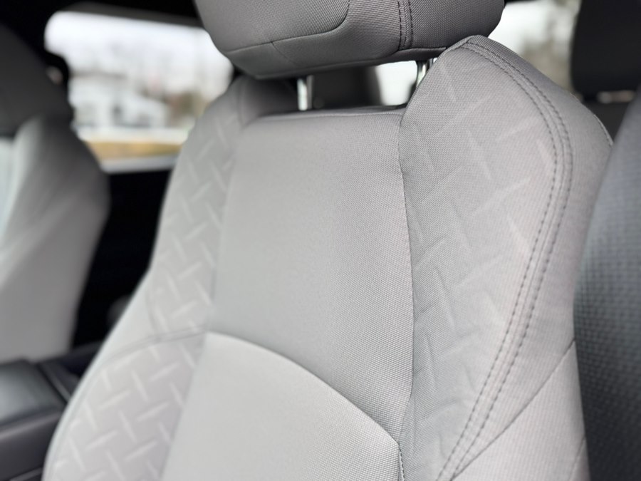 2025 Toyota Tacoma SR5 - Photo 23