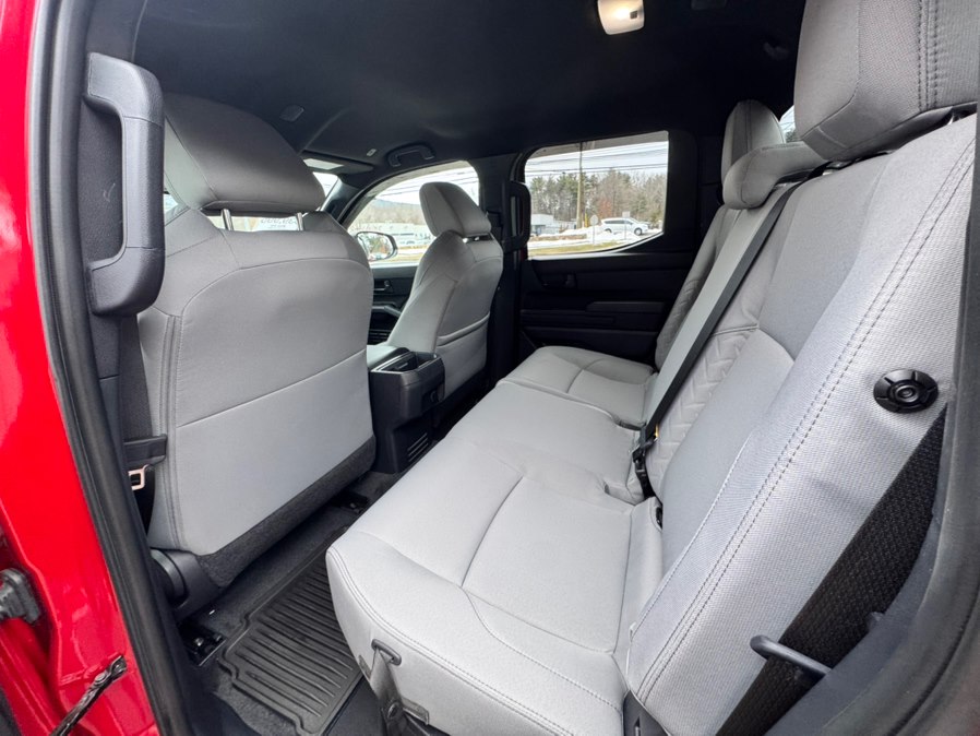 2025 Toyota Tacoma SR5 - Photo 26