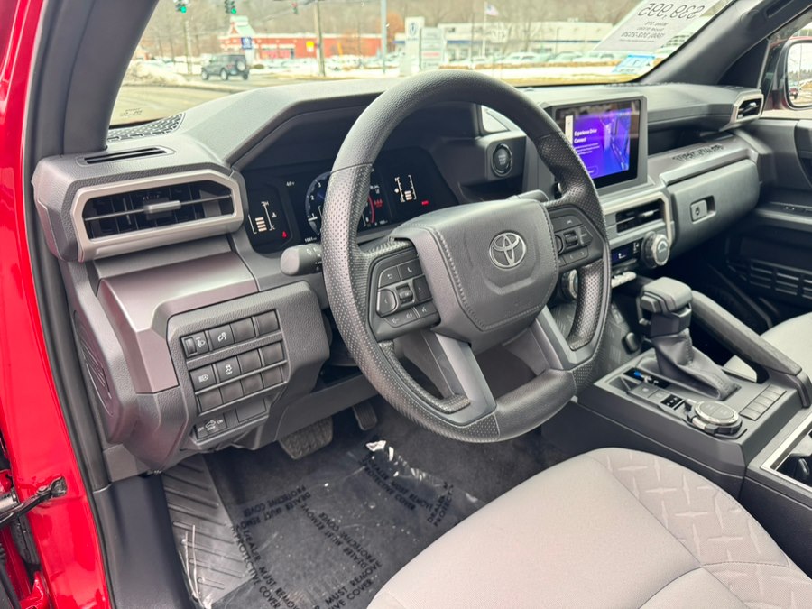 2025 Toyota Tacoma SR5 - Photo 11
