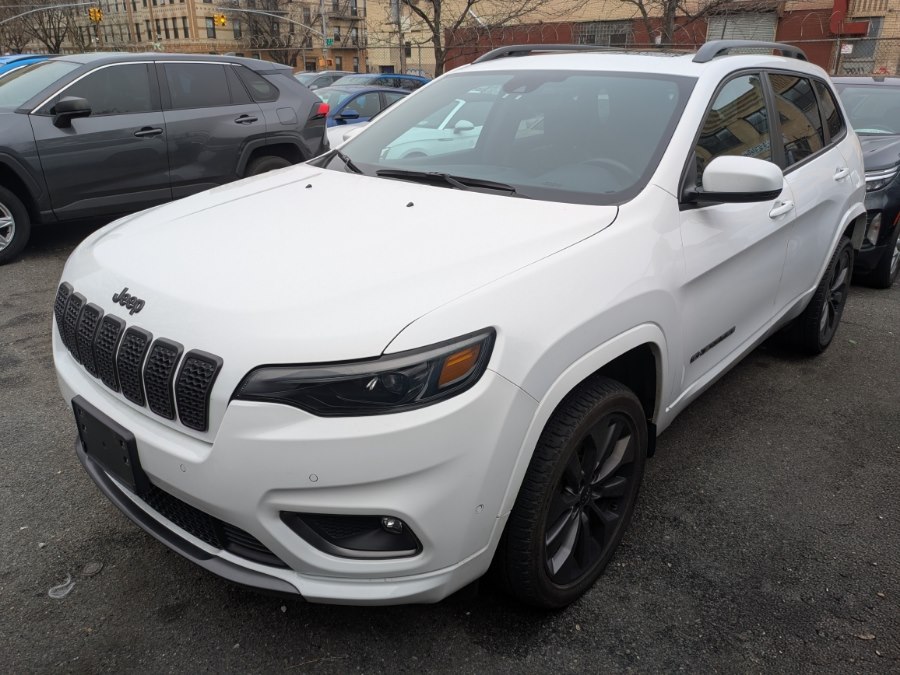 Used 2021 Jeep Cherokee in Long Island City, New York | Luxury Of Queens. Long Island City, New York