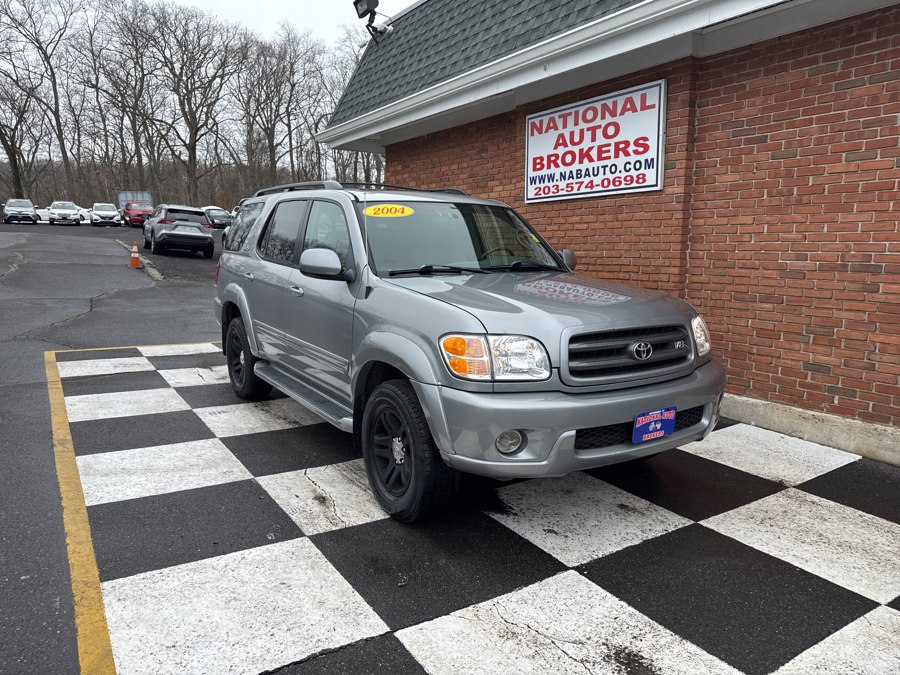 2004 Toyota Sequoia 4dr SR5 4WD, available for sale in Waterbury, Connecticut | National Auto Brokers, Inc.. Waterbury, Connecticut