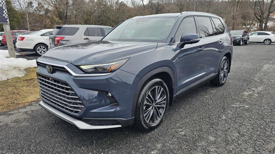 Used 2024 Toyota Grand Highlander Hybrid in Wolcott, New York | Auto Hunter CNY. Wolcott, New York