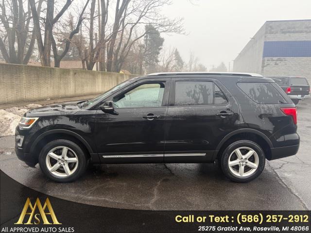 2017 Ford Explorer XLT 4WD's photo