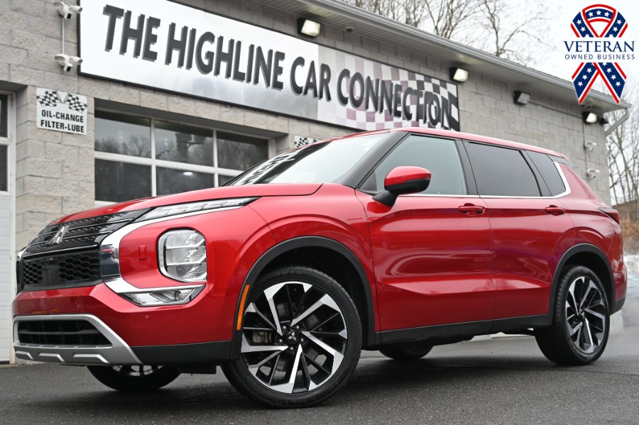 Used 2024 Mitsubishi Outlander in Waterbury, Connecticut | Highline Car Connection. Waterbury, Connecticut