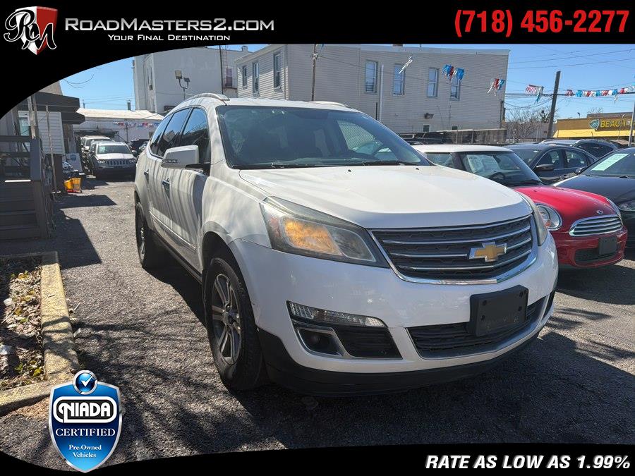 Used 2015 Chevrolet Traverse in Middle Village, New York | Road Masters II INC. Middle Village, New York