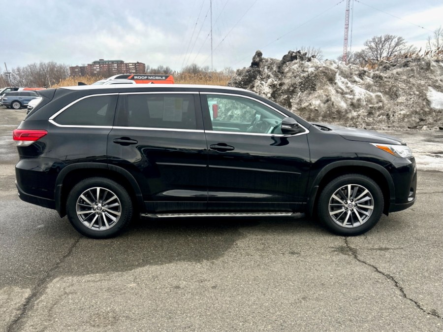 Used 2019 Toyota Highlander in Manchester, New Hampshire | Second Street Auto Sales Inc. Manchester, New Hampshire