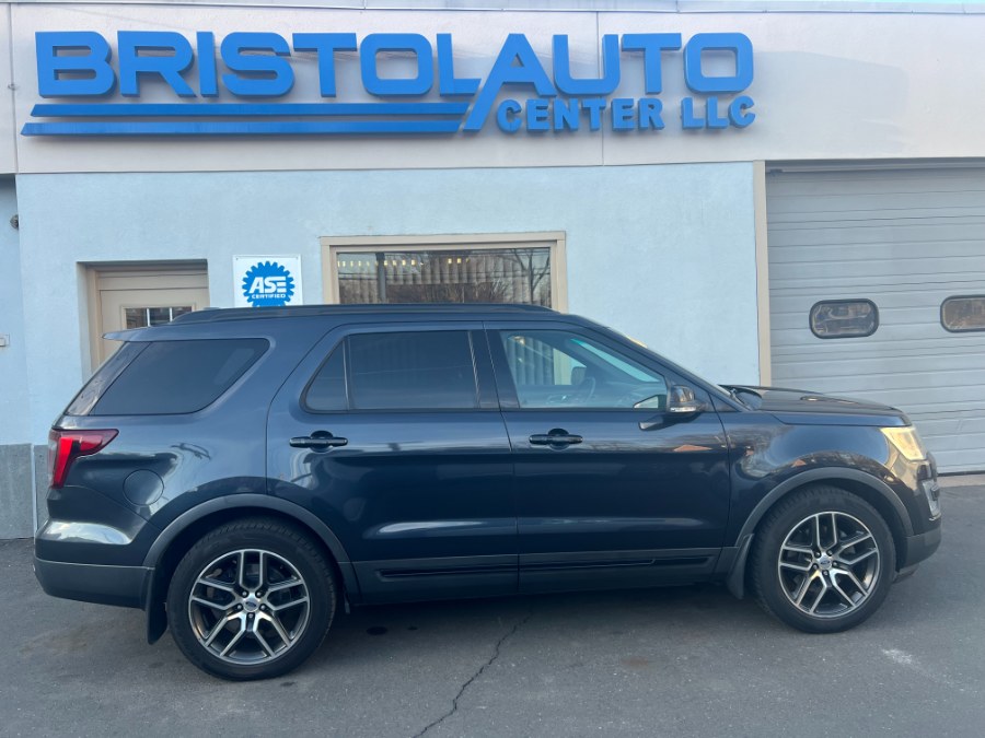Used 2017 Ford Explorer in Bristol, Connecticut | Bristol Auto Center LLC. Bristol, Connecticut