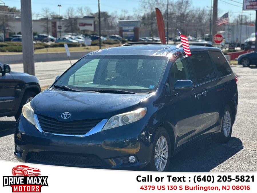 2011 Toyota Sienna XLE