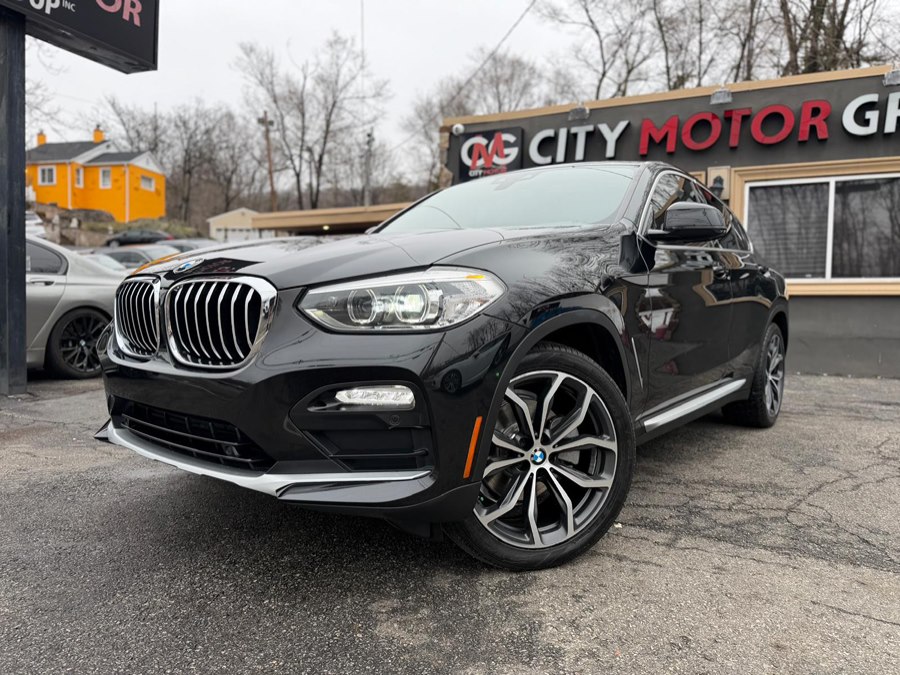 2019 BMW X4 xDrive30i's photo