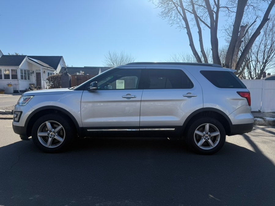 Used 2017 Ford Explorer in Bridgeport, Connecticut | CT Auto. Bridgeport, Connecticut