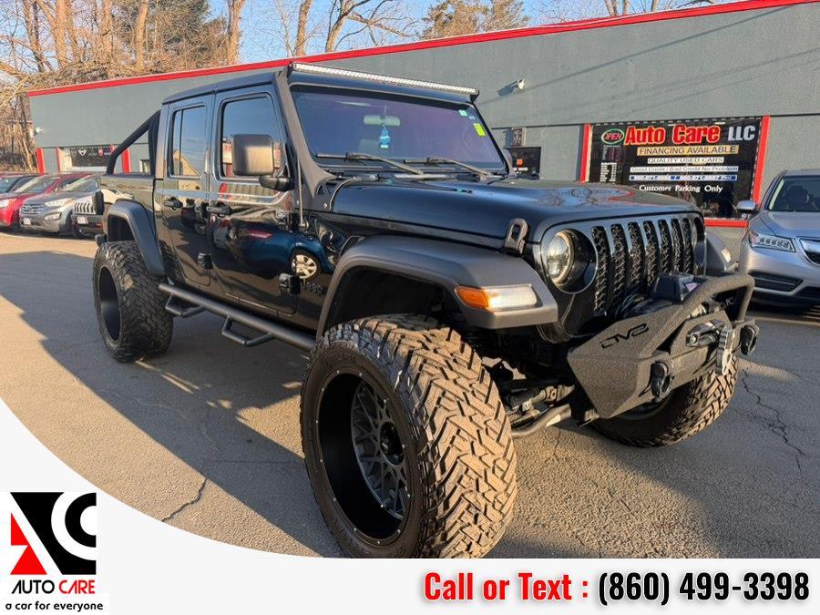 Used 2020 Jeep Gladiator in Vernon , Connecticut | Auto Care Motors. Vernon , Connecticut