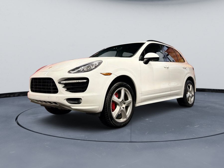 2014 Porsche Cayenne GTS
