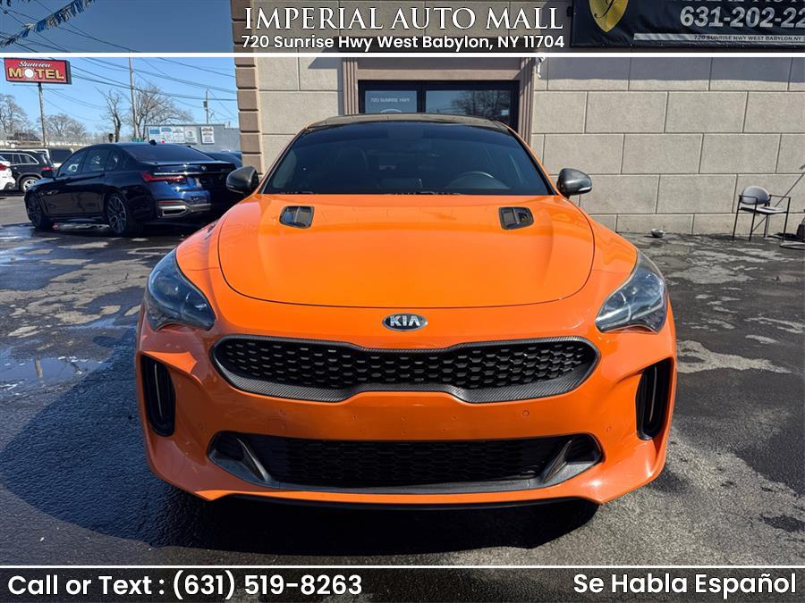 2019 Kia Stinger GTS's photo