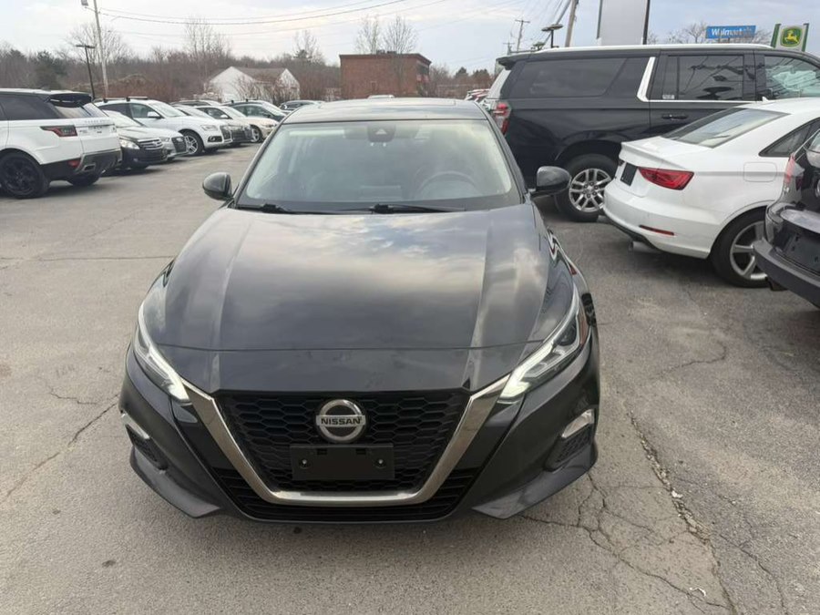 2020 Nissan Altima SR