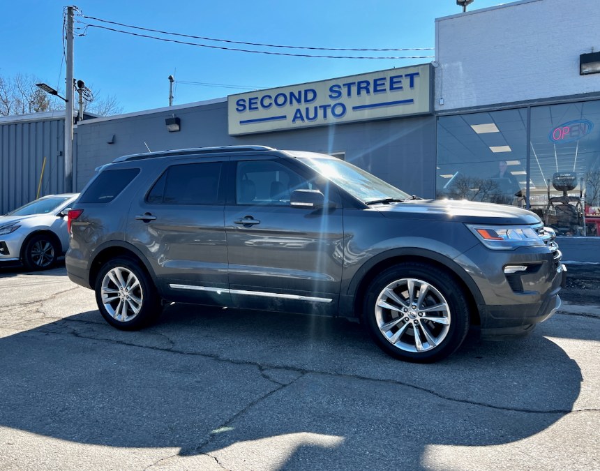 2018 Ford Explorer XLT 4WD's photo