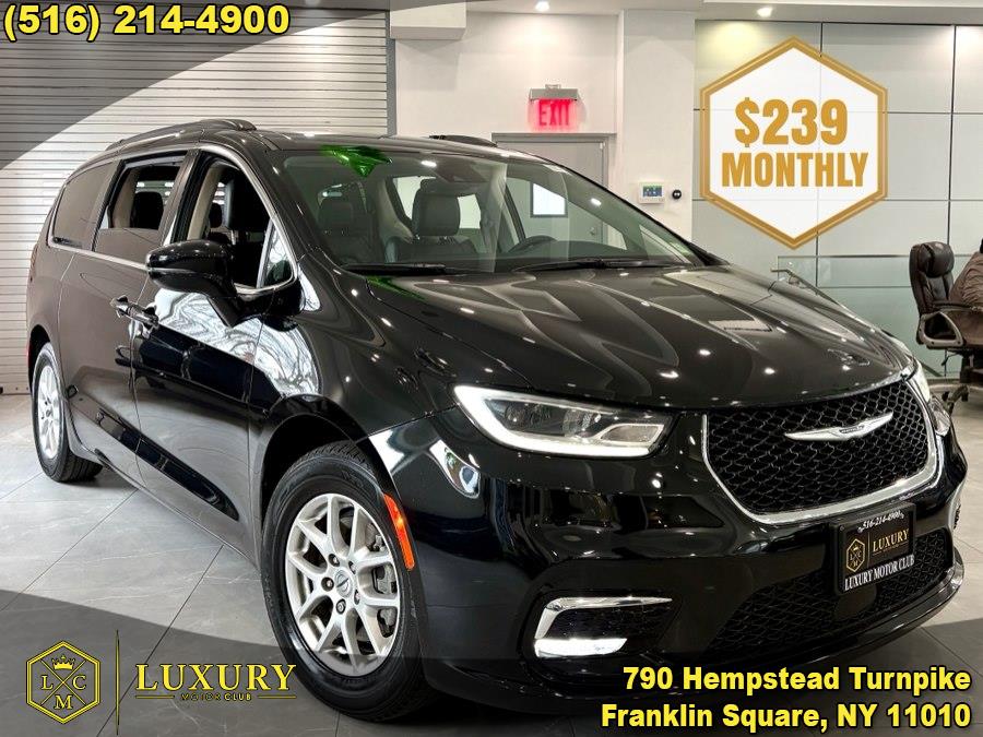 Used 2022 Chrysler Pacifica in Franklin Square, New York | Luxury Motor Club. Franklin Square, New York