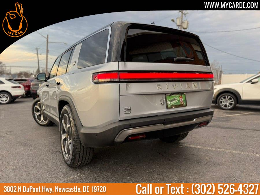 2024 Rivian R1S Adventure Dual-Motor Standard Pack's photo