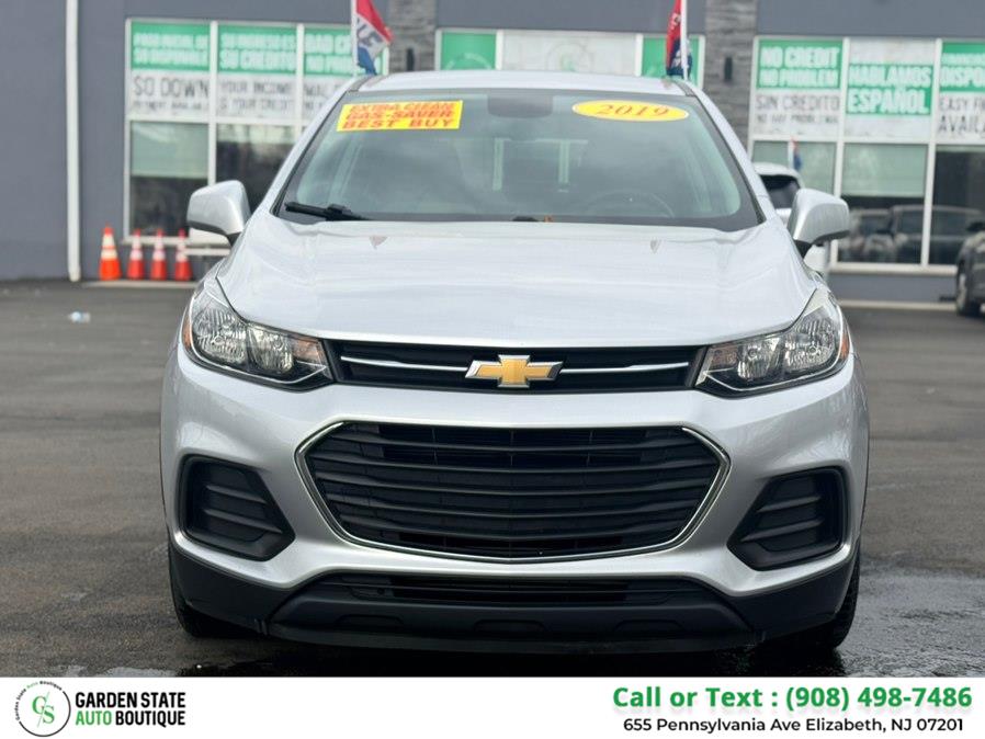 2019 Chevrolet Trax LS's photo