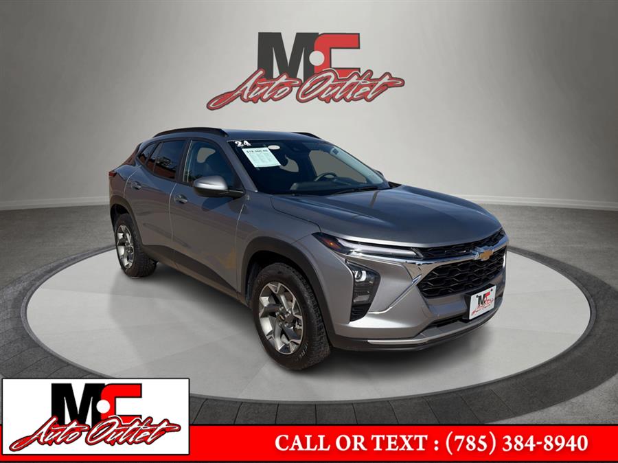 Used 2024 Chevrolet Trax in Colby, Kansas | M C Auto Outlet Inc. Colby, Kansas