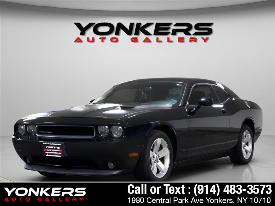 2011 Dodge Challenger SE