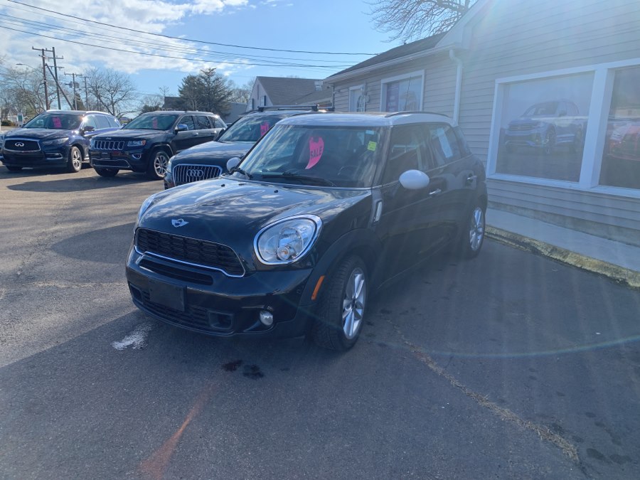 Used 2011 MINI Cooper Countryman in Clinton, Connecticut | M&M Motors International. Clinton, Connecticut