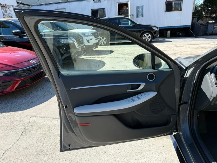View 18