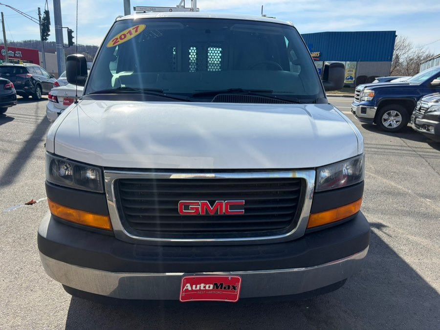 2017 GMC Savana Cargo