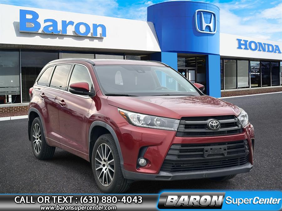 2018 Toyota Highlander SE, available for sale in Patchogue, New York | Baron Supercenter. Patchogue, New York