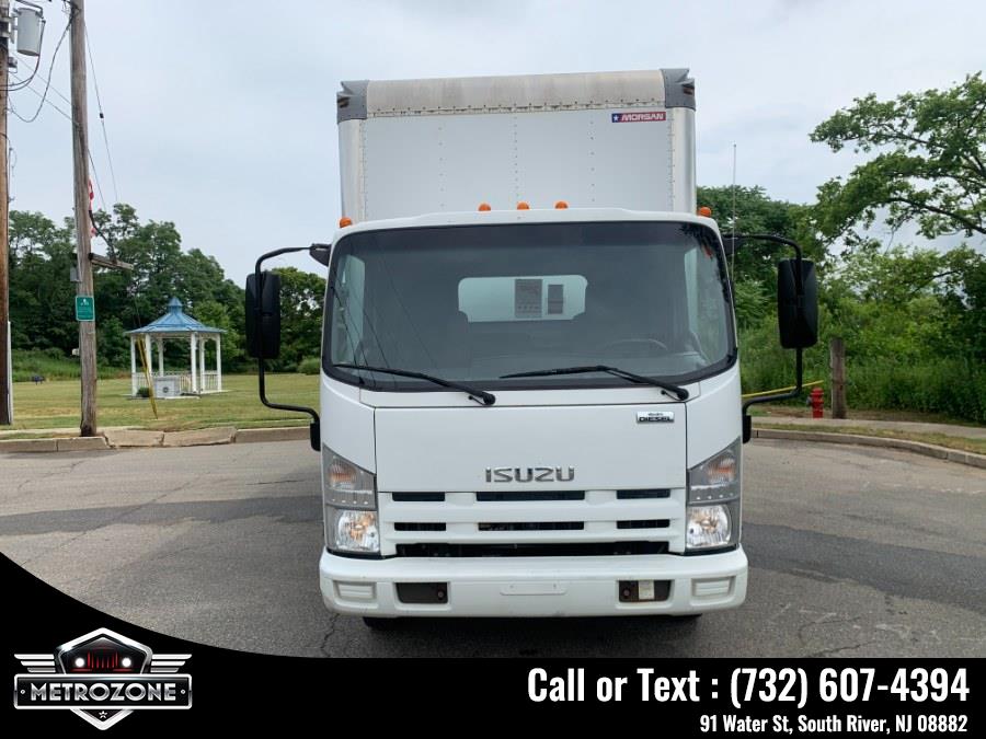 2014 Isuzu NPR-HD's photo