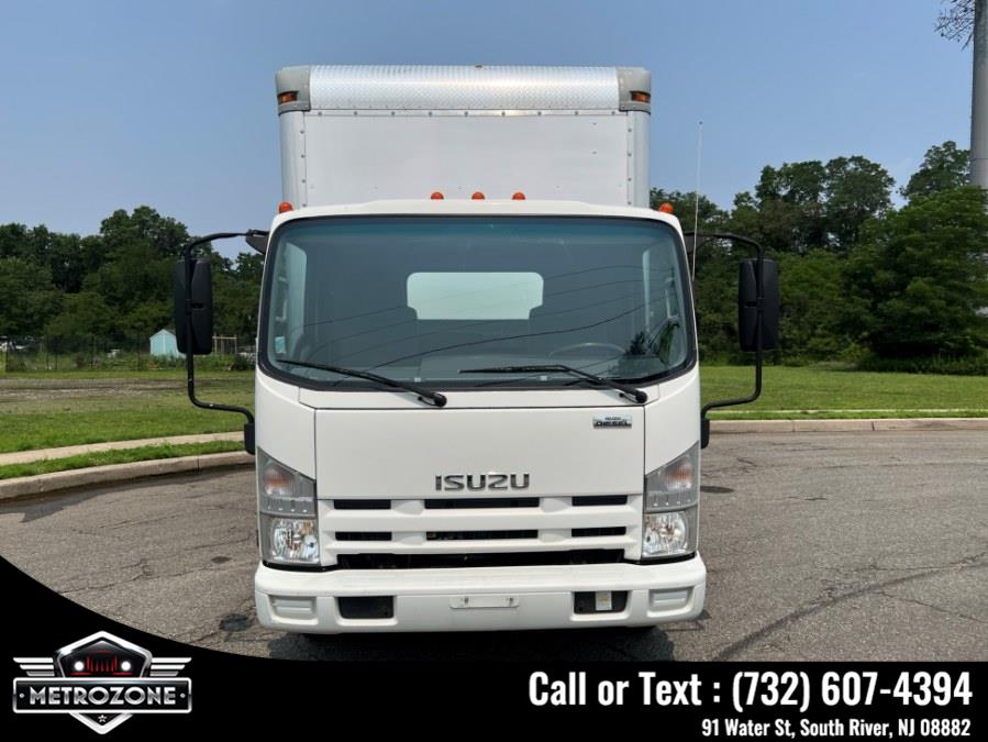 2015 Isuzu NPR-HD's photo
