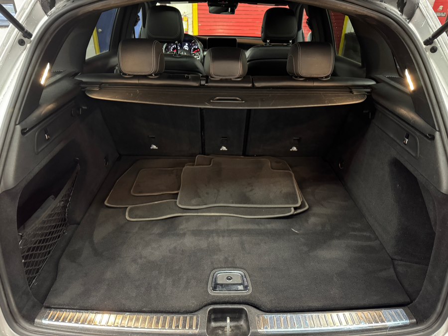 2020 Mercedes-Benz GLC GLC300 - Photo 12