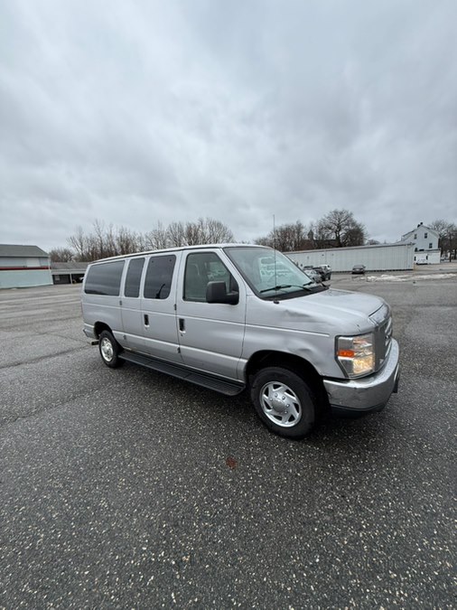 2014 Ford E-Series Econoline Wagon
