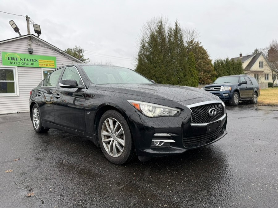 2016 INFINITI Q50