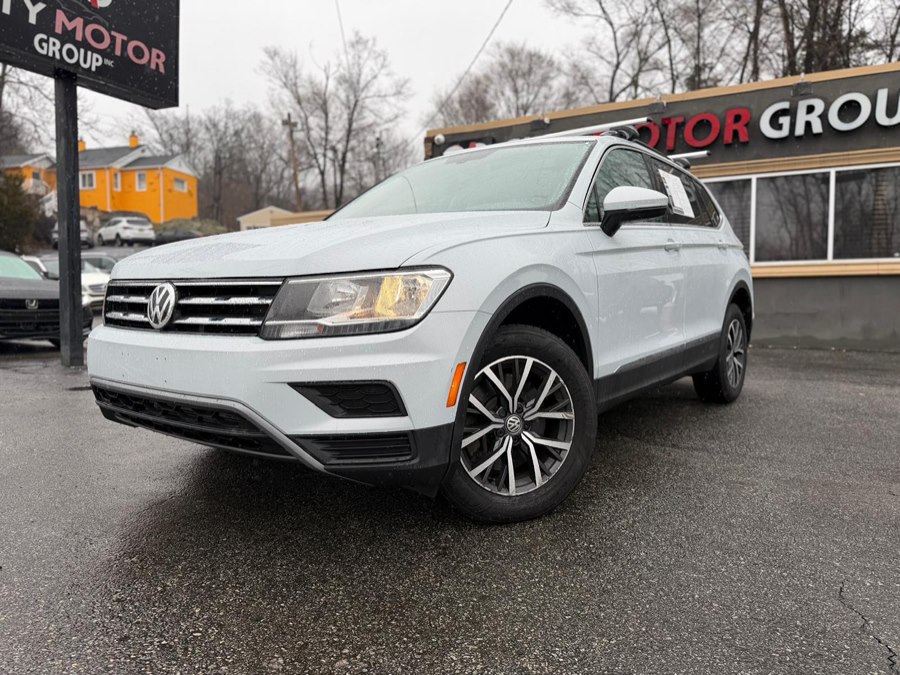 2018 Volkswagen Tiguan 2.0T SE 4Motion's photo