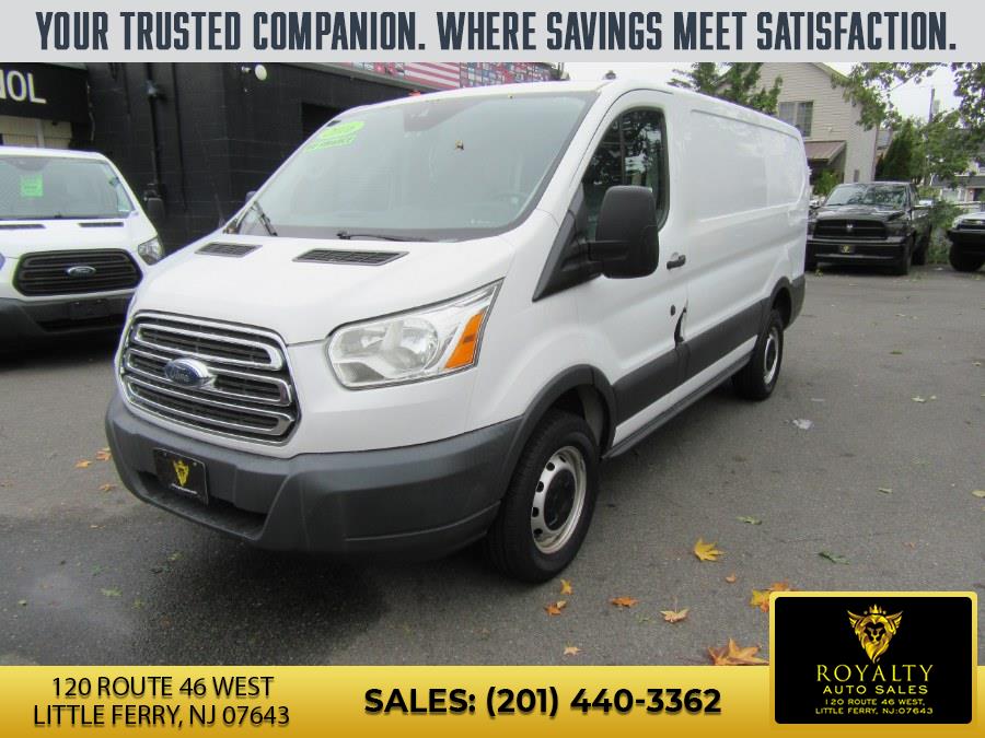 2016 Ford Transit Base