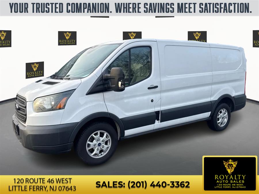 2015 Ford Transit Base