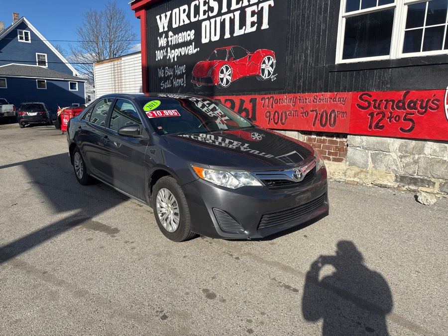 2013 Toyota Camry LE
