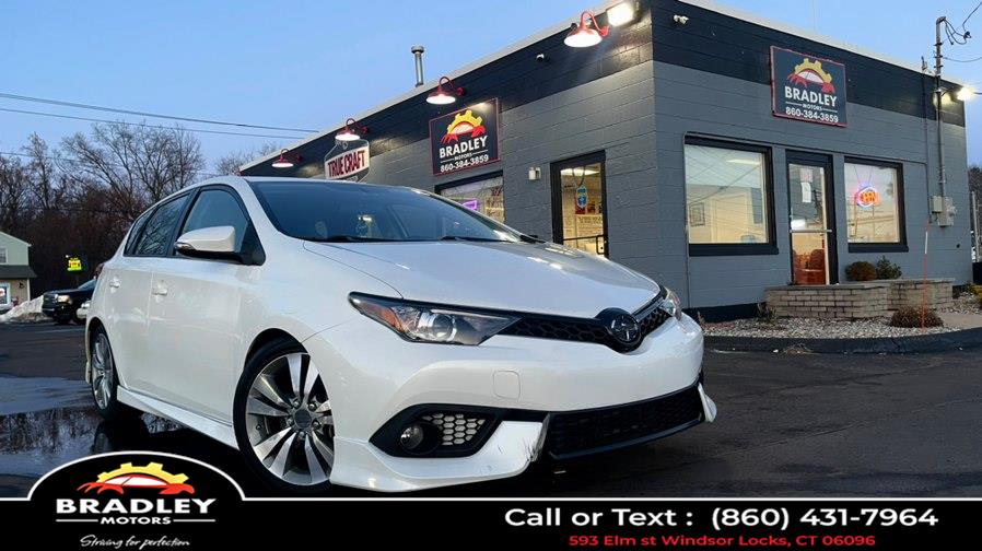 2016 Scion iM Base
