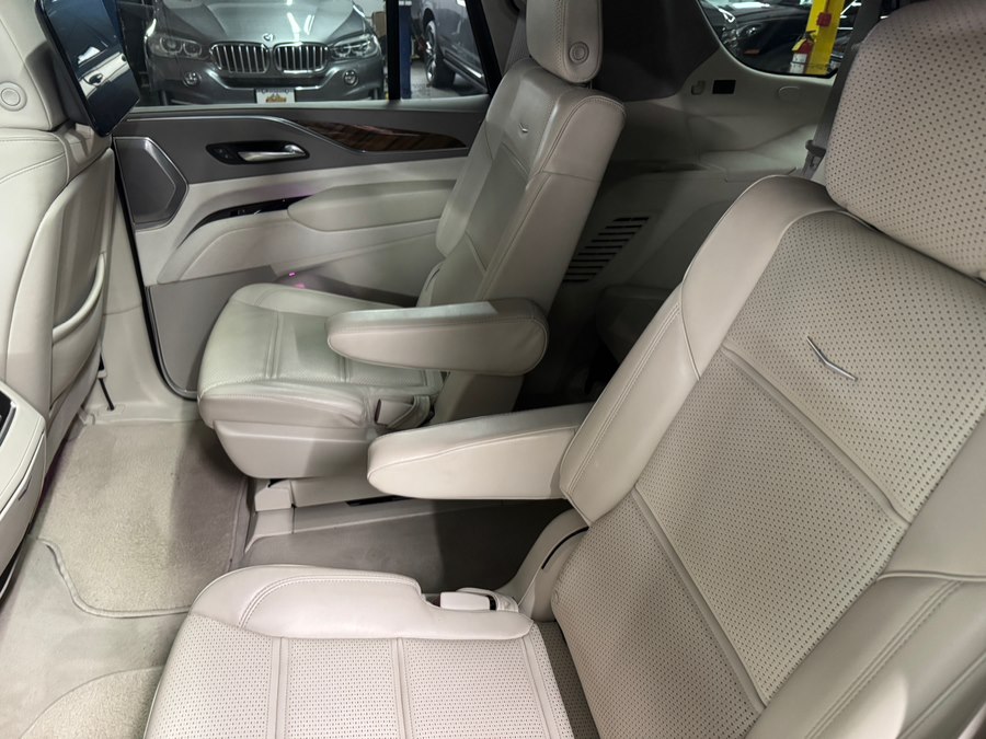 2023 Cadillac Escalade Premium Luxury Platinum - Photo 11