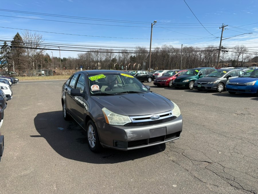 2010 Ford Focus 4dr Sdn SE, available for sale in East Windsor, Connecticut | CT Car Co LLC. East Windsor, Connecticut