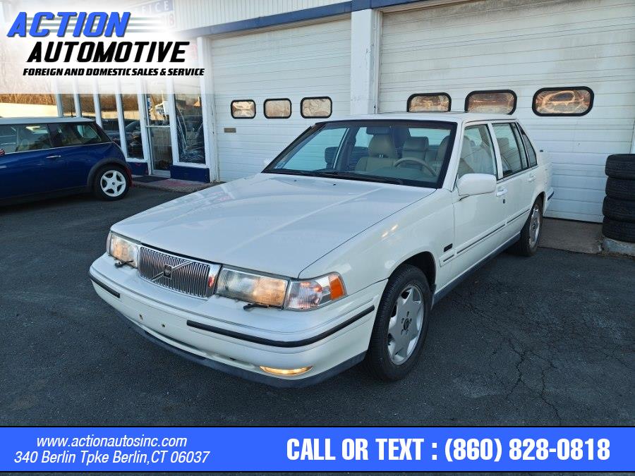 1997 Volvo S90 Base