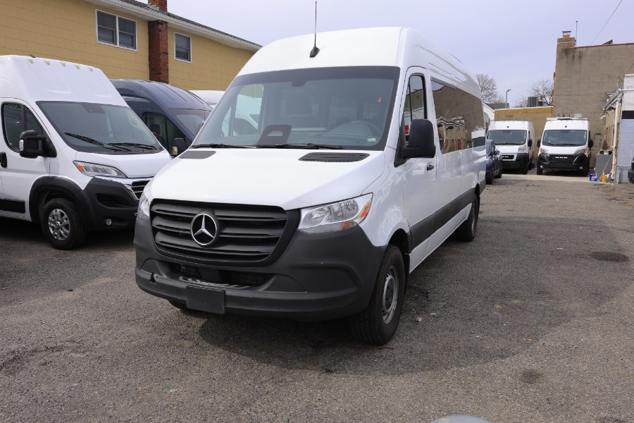 2025 Mercedes-Benz Sprinter Passenger Van