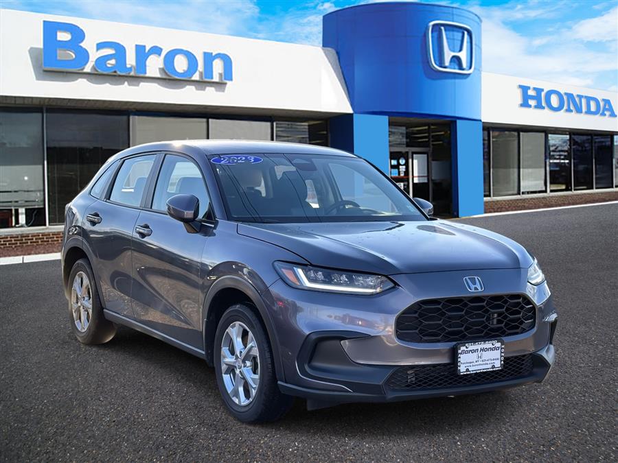 Used 2023 Honda Hr-v in Patchogue, New York | Baron Supercenter. Patchogue, New York