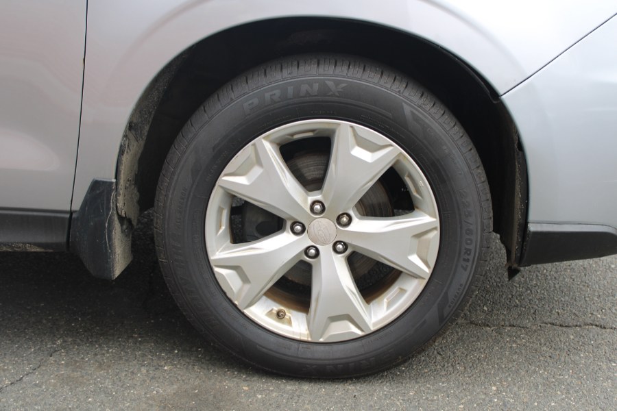 2015 Subaru Forester i - Photo 13